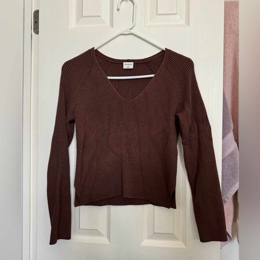 A&F sweater